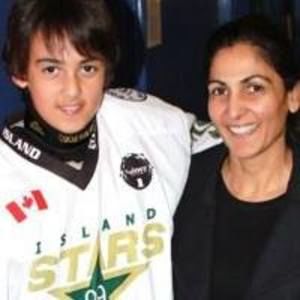 Meet your Posher, Paula